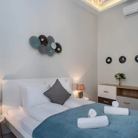 Apartment Very New And Large Ac *