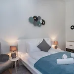 Very New And Large Ac Будапешт