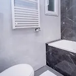 Very New And Large Ac Будапешт