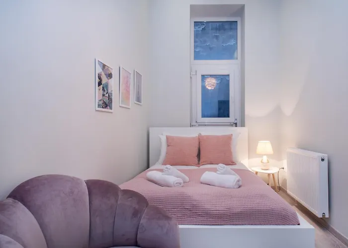 Very New And Large Ac Apartment Budapest